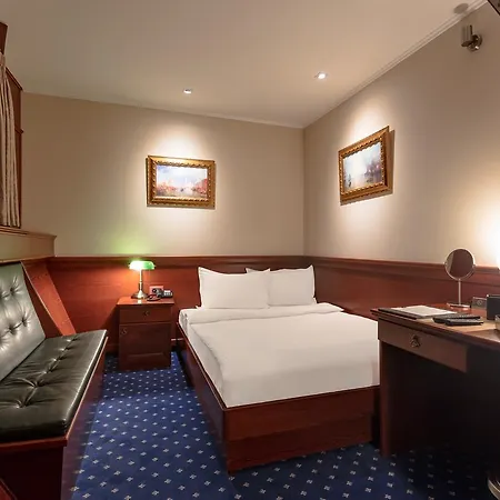 Senigallia 4* Skopje